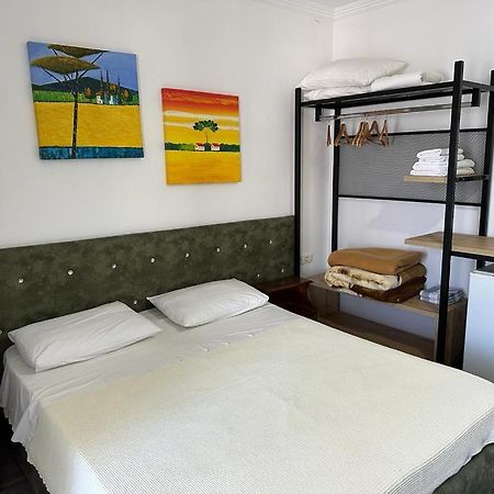 Fjora Rooms Σαράντα Εξωτερικό φωτογραφία