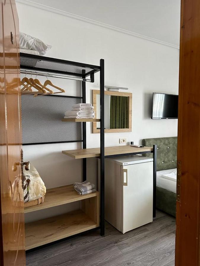 Fjora Rooms Σαράντα Εξωτερικό φωτογραφία